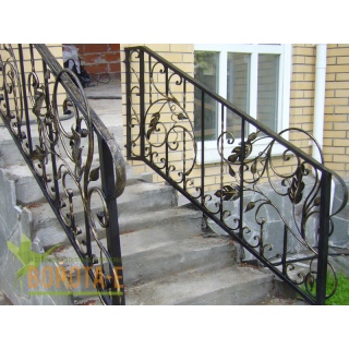 Кованые перила в растительной теме
